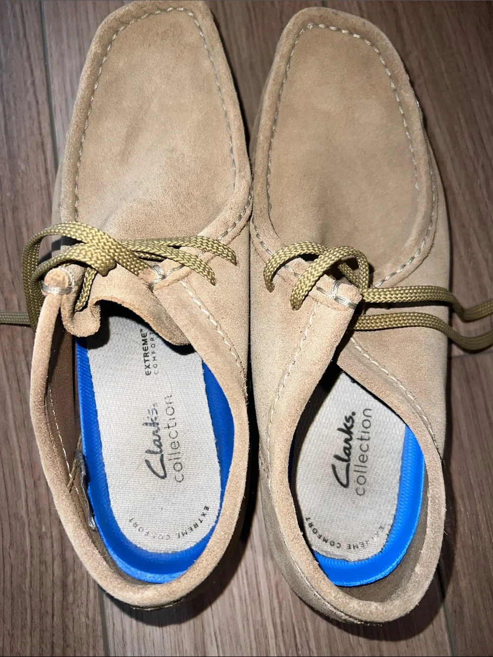 Clark’s Men's Suede Wallaby’s Casual Shoes in Tan